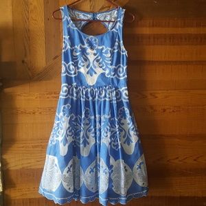 Blue and white lace detail scalloped dress